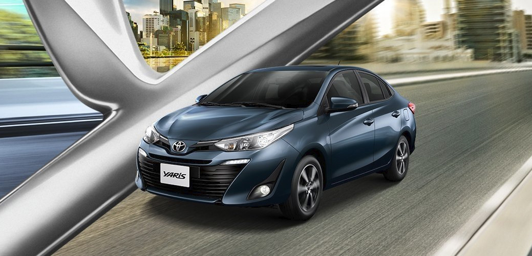 Yaris Sedã